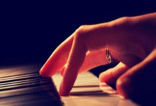 超凡国际官网：无缘100冠！巴黎奥运会后，37岁德约第二次进决赛＆冲击100冠失利.